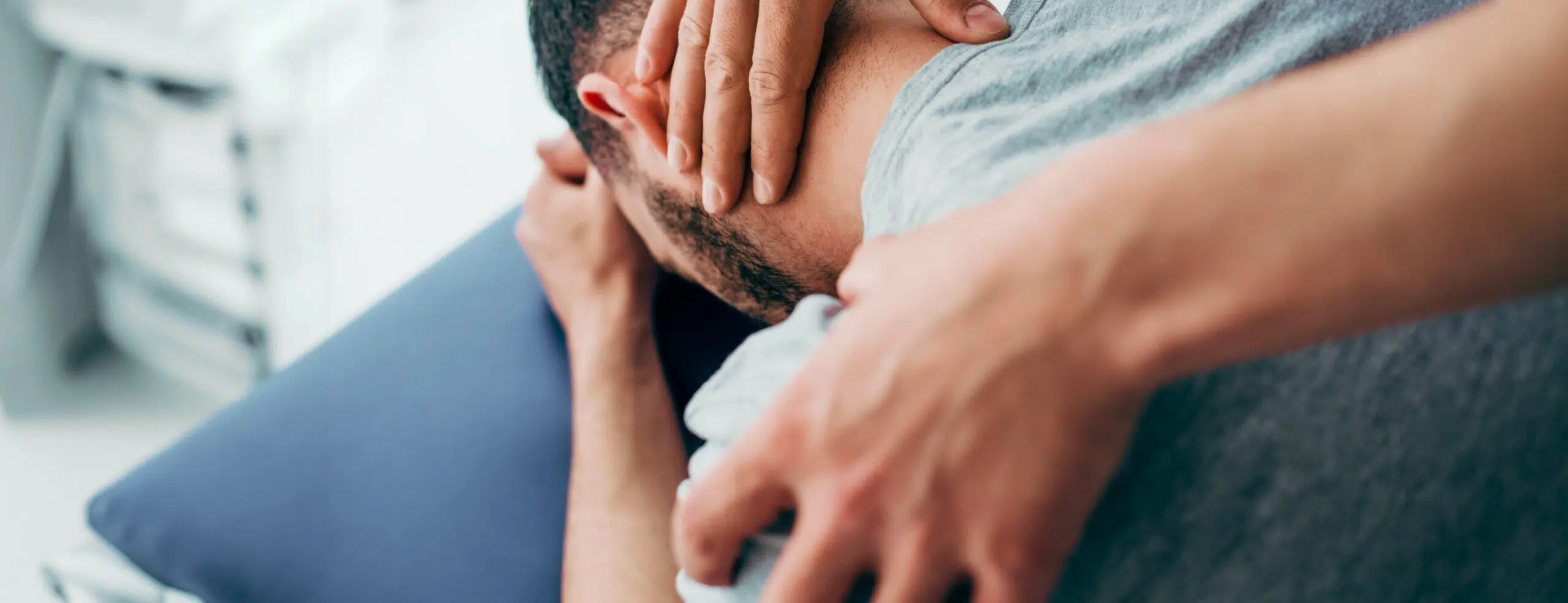 Quelle est la différence entre un Kinésithérapeute et un Chiropracteur