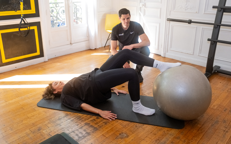 tendinopathie moyen fessier cause fréquente douleurs latérales hanche coureurs | KOSS | Paris